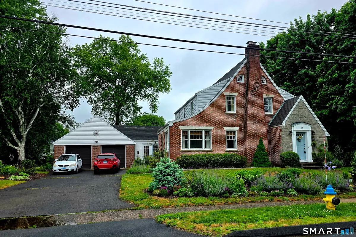 61 Russell Road, Plantsville, CT 06450 - #1
