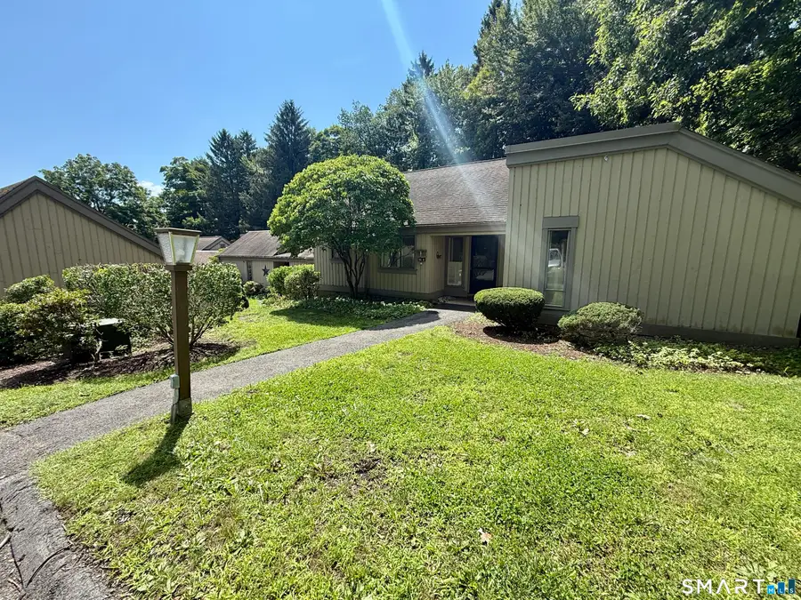 105 Heritage Village #B, Southbury, CT 06488 - #2