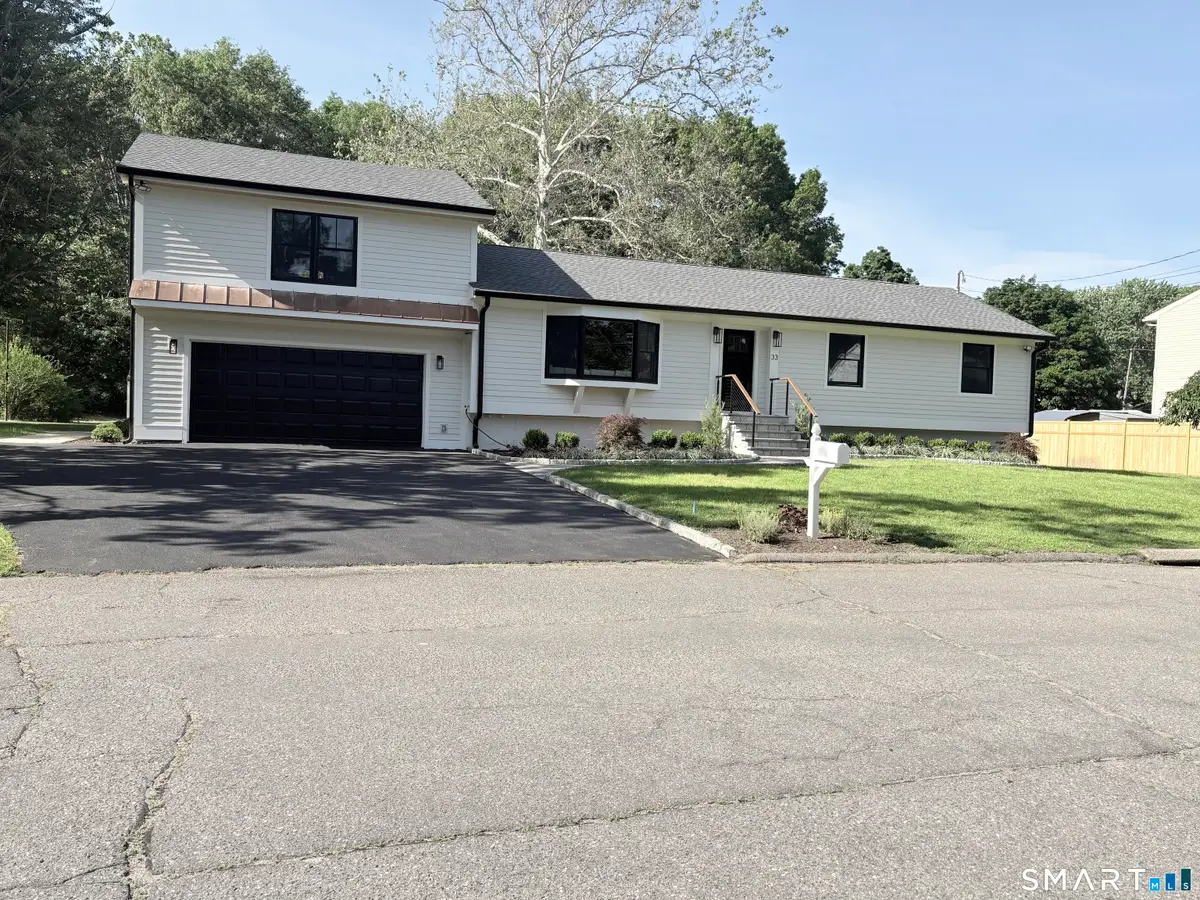 33 Manor Drive, Trumbull, CT 06611 - #1