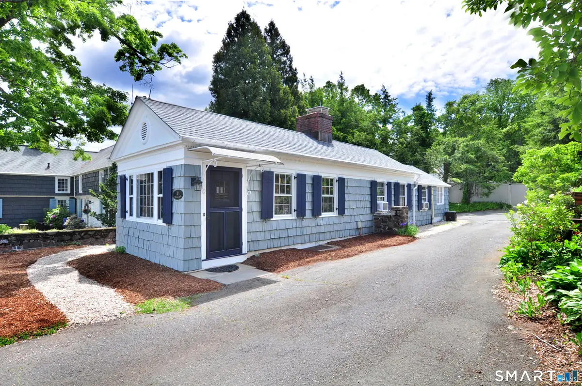 10 Toll House Lane, West Hartford, CT 06117 - #1