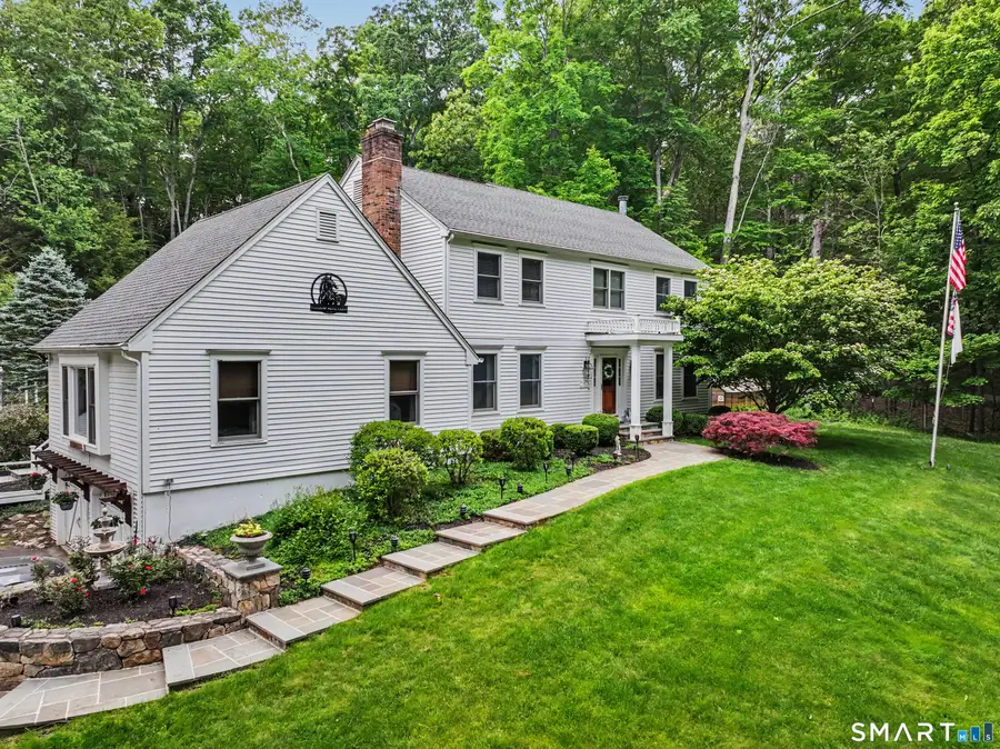 9 Fox Hollow Lane, Newtown, CT 06482 - #3