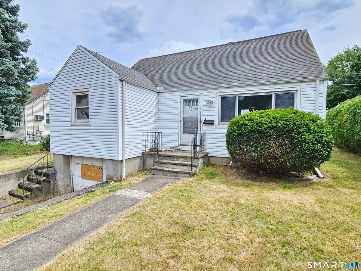 221 Truman Street, Bridgeport, CT 06606 - #1