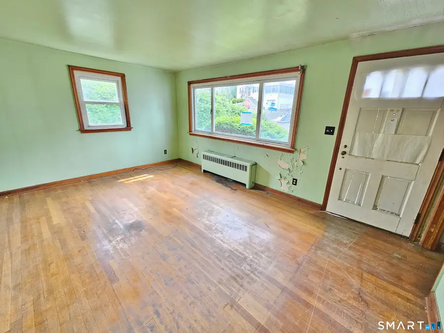 221 Truman Street, Bridgeport, CT 06606 - #3