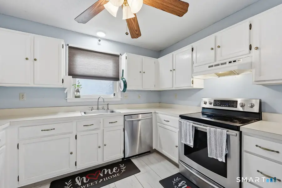 153 Maple Street, Manchester, CT 06040 - #3