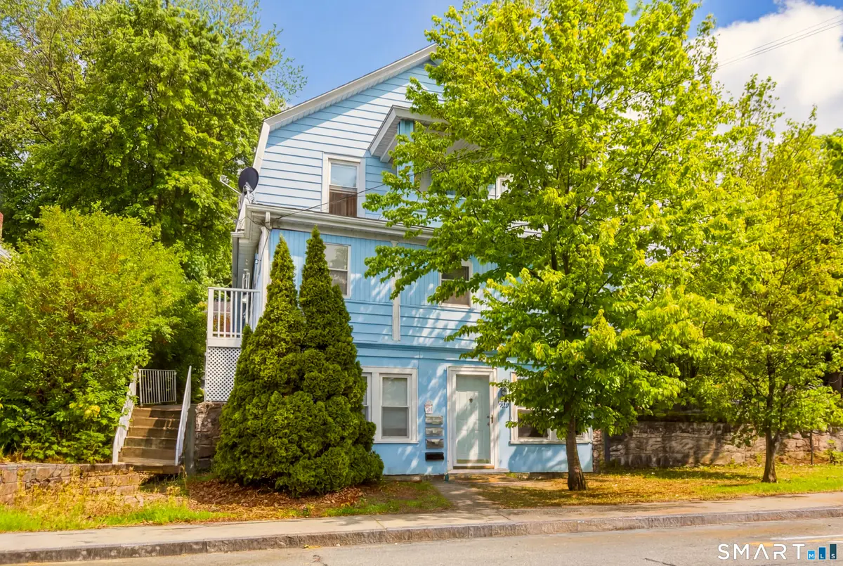 182 Vauxhall Street, New London, CT 06320 - #1