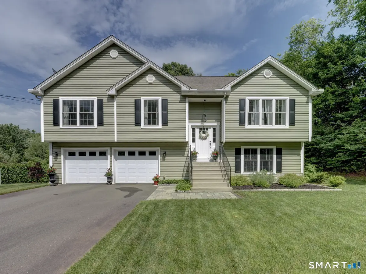 195 Pleasant Street, Southington, CT 06489 - #1
