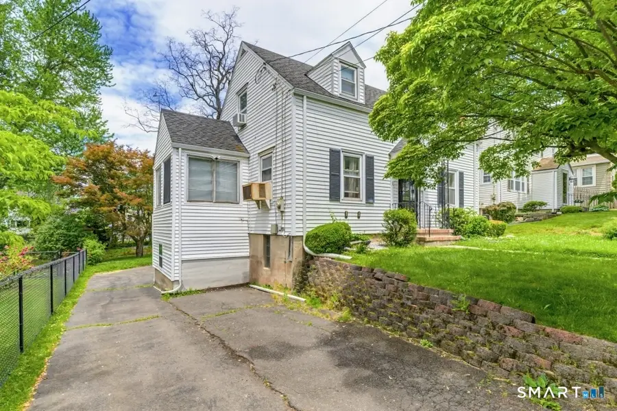 98 Woodmere Road, West Hartford, CT 06119 - #2