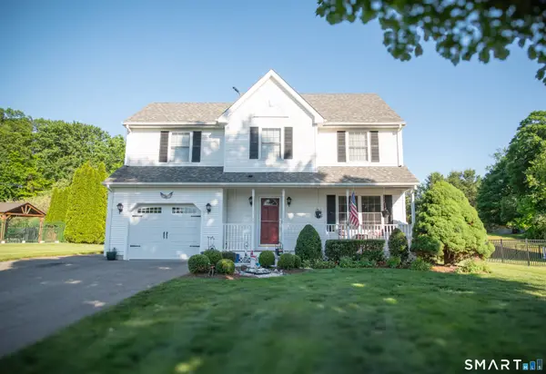6 Vumbaco Drive, Wallingford, CT 06492