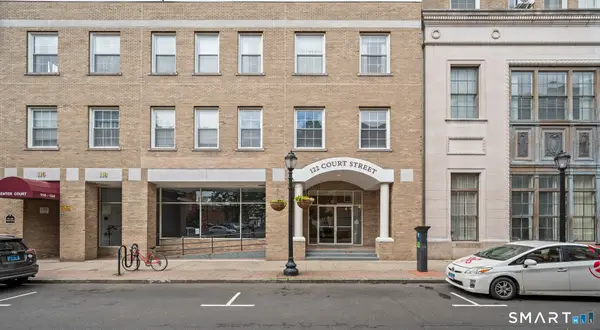 124 Court Street #505, New Haven, CT 06510