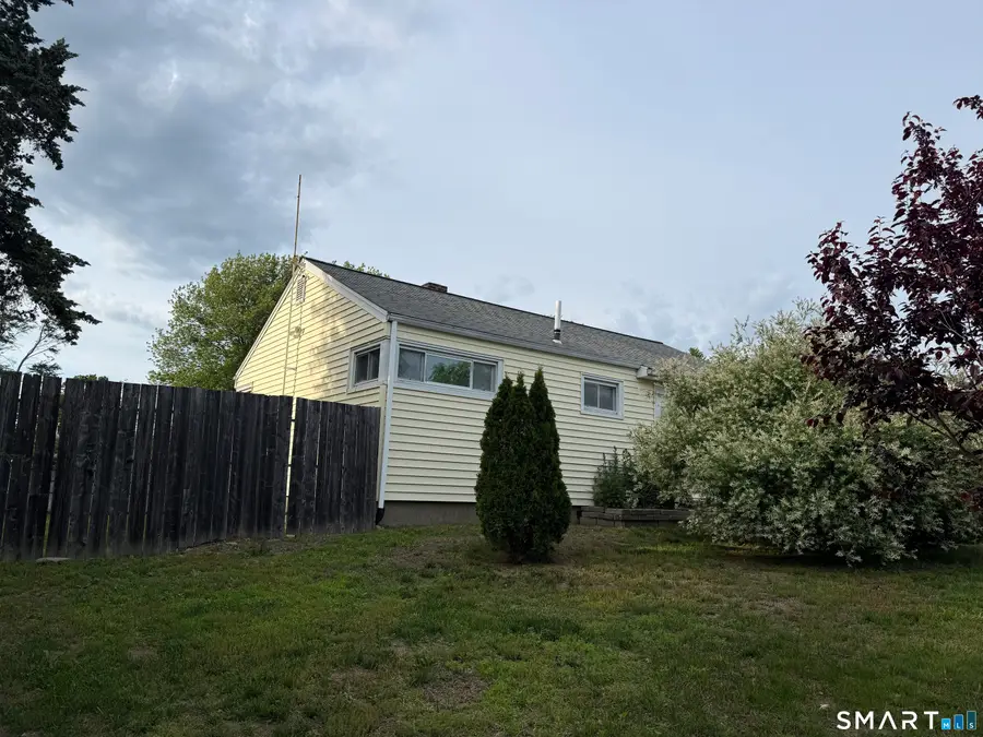 17 Sunset Drive, Shelton, CT 06484 - #3