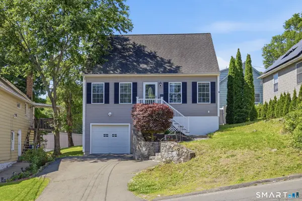 18 Perry Hill Road, Shelton, CT 06484