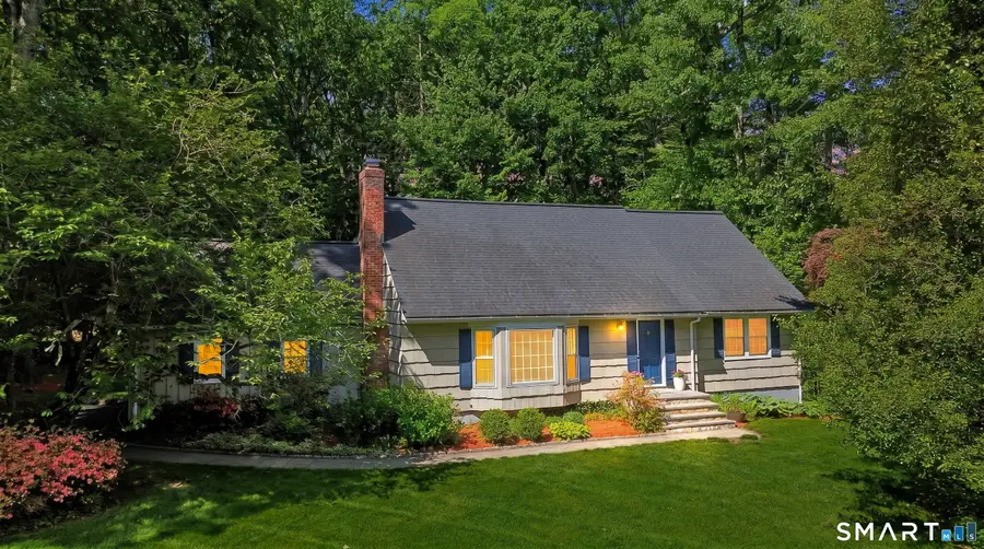 5 Lawton Drive, Simsbury, CT 06070 - #2