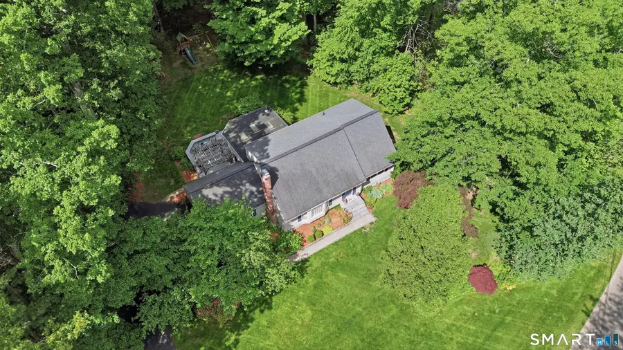 5 Lawton Drive, Simsbury, CT 06070 - #3