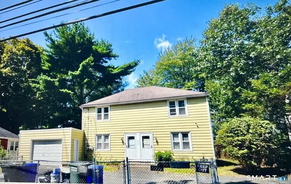 375-377 Pearl Harbor Street, Bridgeport, CT 06610