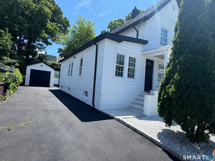 202 Goddard Avenue, Bridgeport, CT 06610 - #3