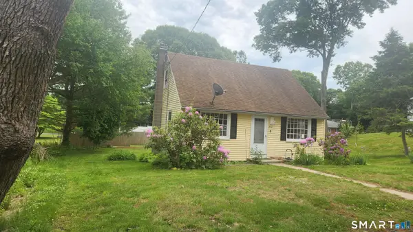30 Sunset Avenue, Old Saybrook, CT 06475