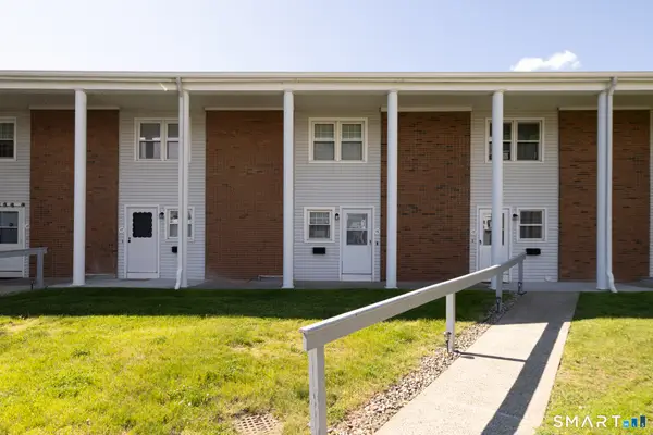 121 Seemans Lane #16, Milford, CT 06460