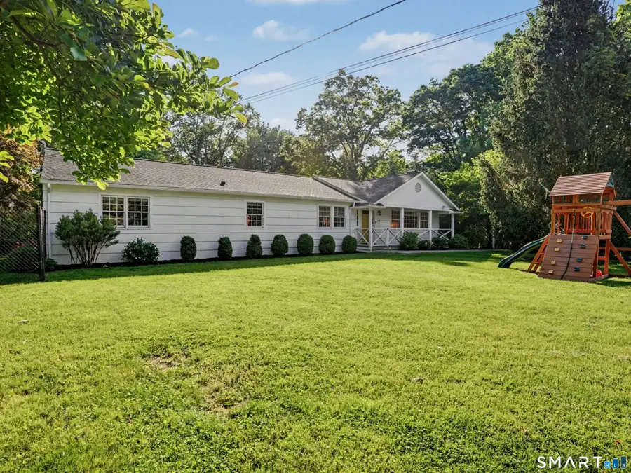 3 Pheasant Court, Norwalk, CT 06854 - #2