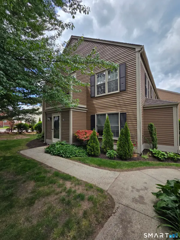 17 Newberry Lane #17, Glastonbury, CT 06033