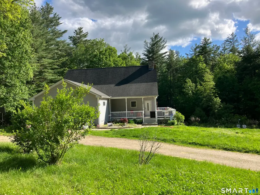 17 Greaves Road West, Stafford Springs, CT 06076 - #3