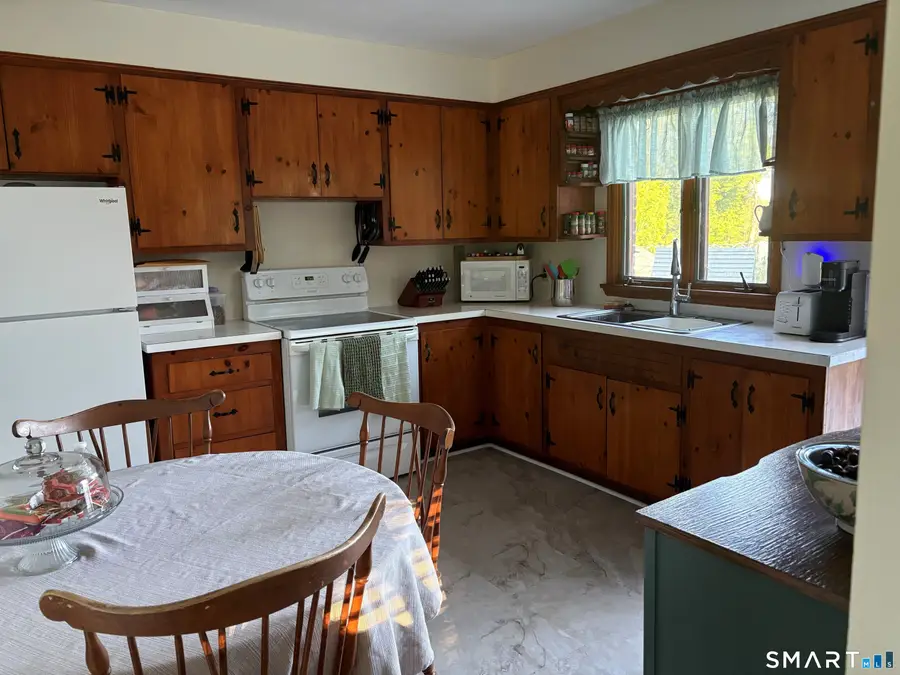 66 Isaiah Smith Lane, Morris, CT 06763 - #2