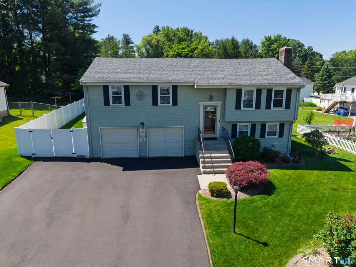 18 Long Hill Drive, Glastonbury, CT 06033 - #1