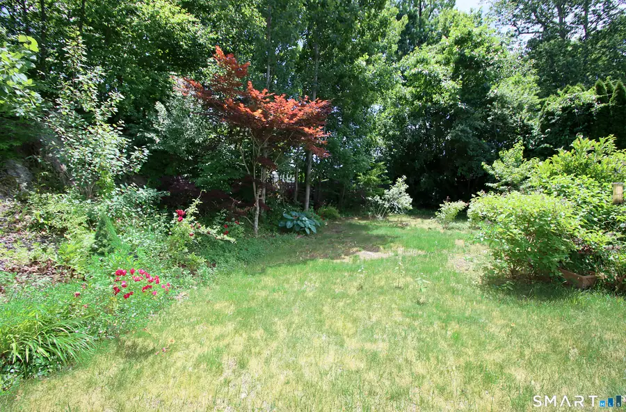 5 Oaktree Court, Bethel, CT 06801 - #3
