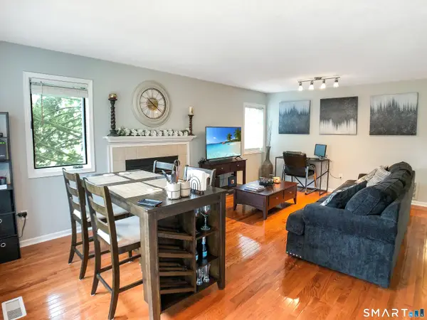 1 Glenrock Street #1, Norwalk, CT 06850