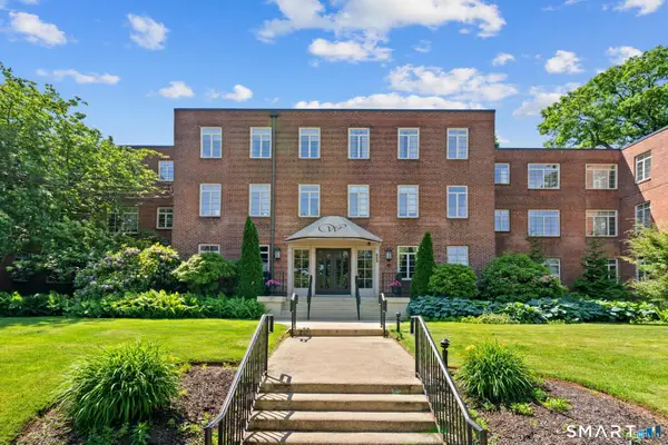 869 Farmington Avenue #205, West Hartford, CT 06119
