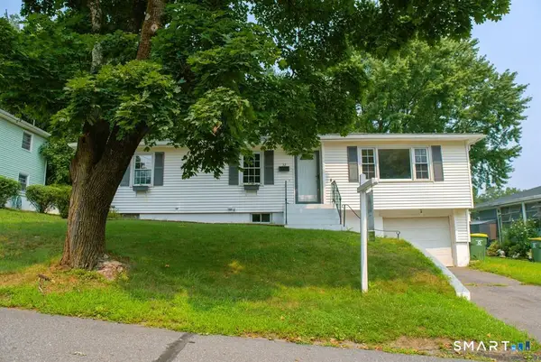 32 Kaynor Drive, Waterbury, CT 06708