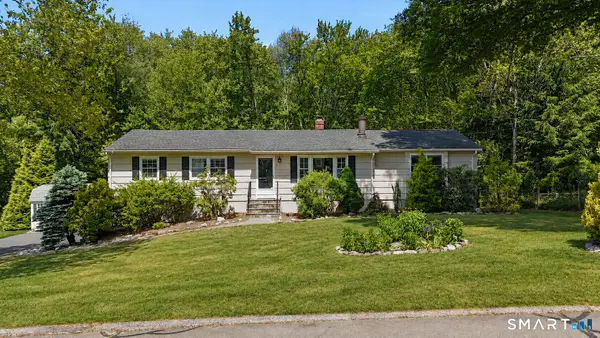 7 Winthrop Drive, Shelton, CT 06484