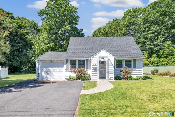 202 Glen Hills Road, Meriden, CT 06451