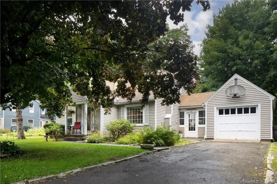 22 Walton Street, Lakeville, CT 06039 - #2