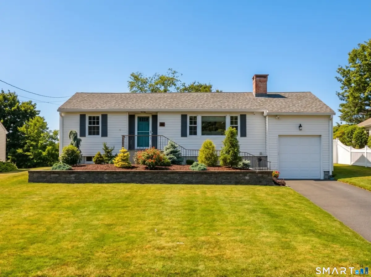 85 Knollwood Road, West Hartford, CT 06110 - #1