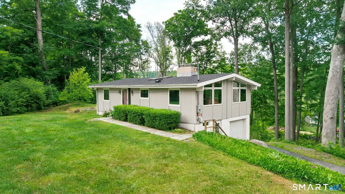 18 Craigmoor Road South, Ridgefield, CT 06877 - #1