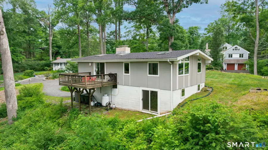 18 Craigmoor Road South, Ridgefield, CT 06877 - #2
