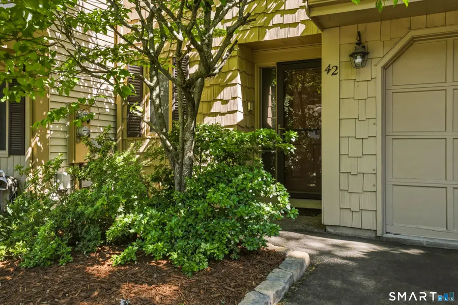 42 Apple Hill #42, Newington, CT 06111 - #2