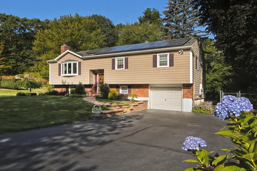 30 Lakeview Drive, Milford, CT 06460 - #2