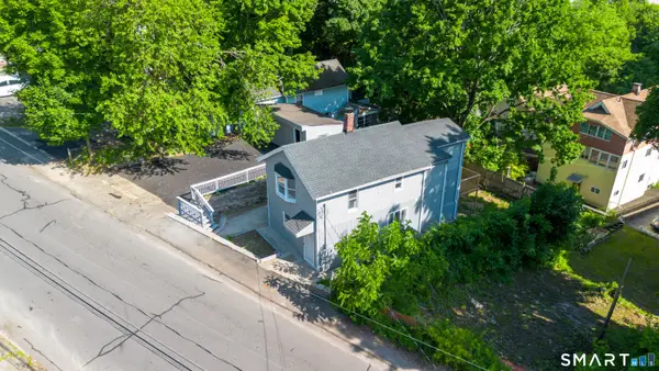 94 Wall Street, Waterbury, CT 06705