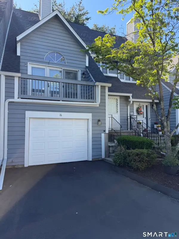 16 Hawley Glen #16, Stratford, CT 06614