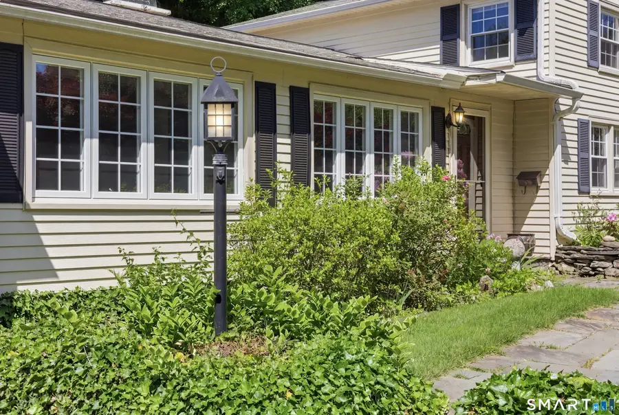 16 Hamilton Lane, Watertown, CT 06795 - #3