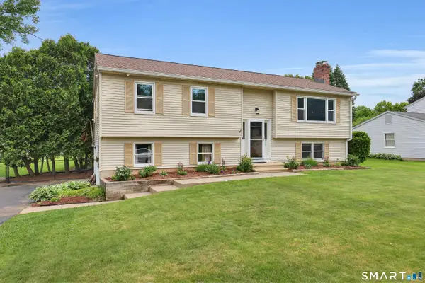 17 Eileen Lane, Enfield, CT 06082