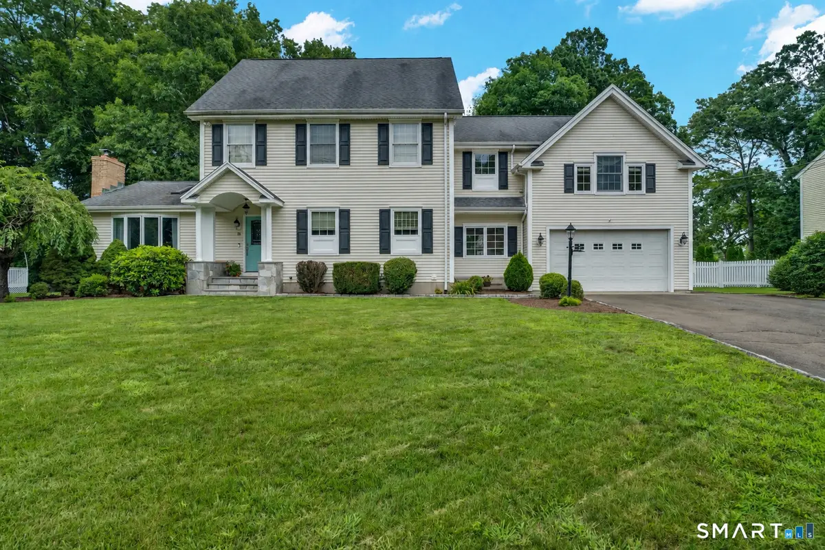 10 Westwood Road, Trumbull, CT 06611 - #1