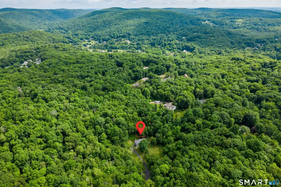 11 Hammond Road, New Fairfield, CT 06812 - #2