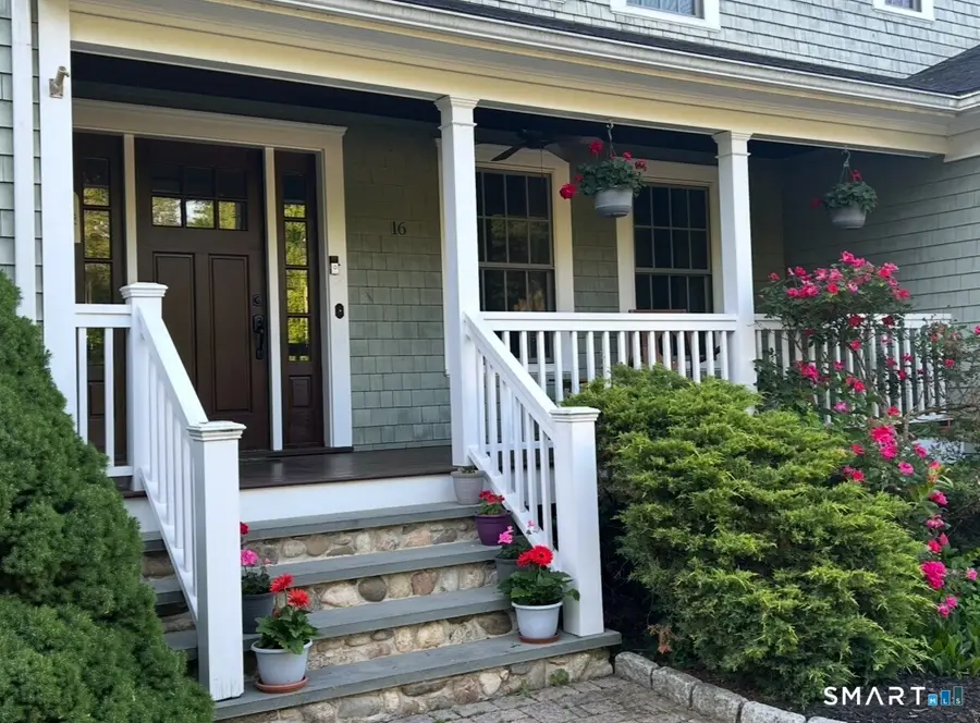 16 John Henry Lane, Milford, CT 06461 - #3