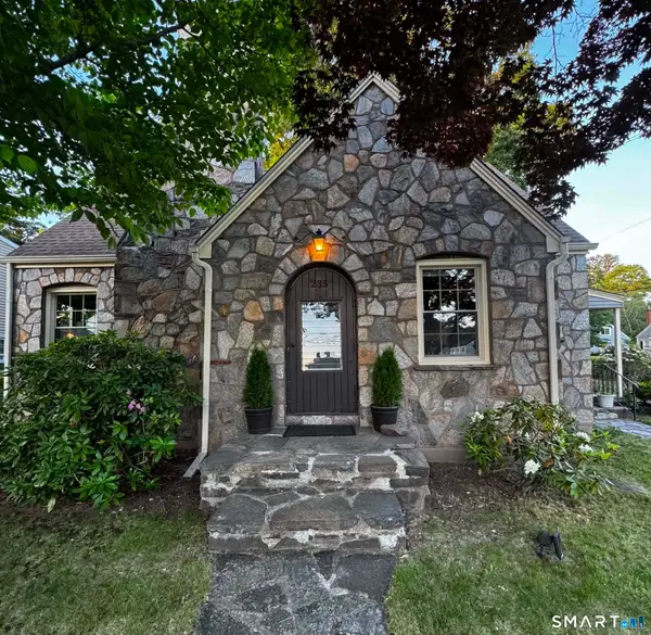 235 Summit Street, Manchester, CT 06042