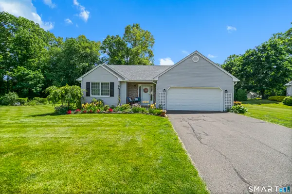 4 Woodbridge Drive #4, Enfield, CT 06082
