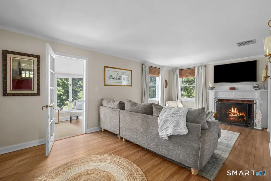 24 Island Hill Avenue, Ridgefield, CT 06877 - #3