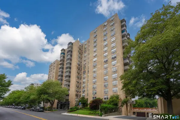 50 Glenbrook Road #8H, Stamford, CT 06902