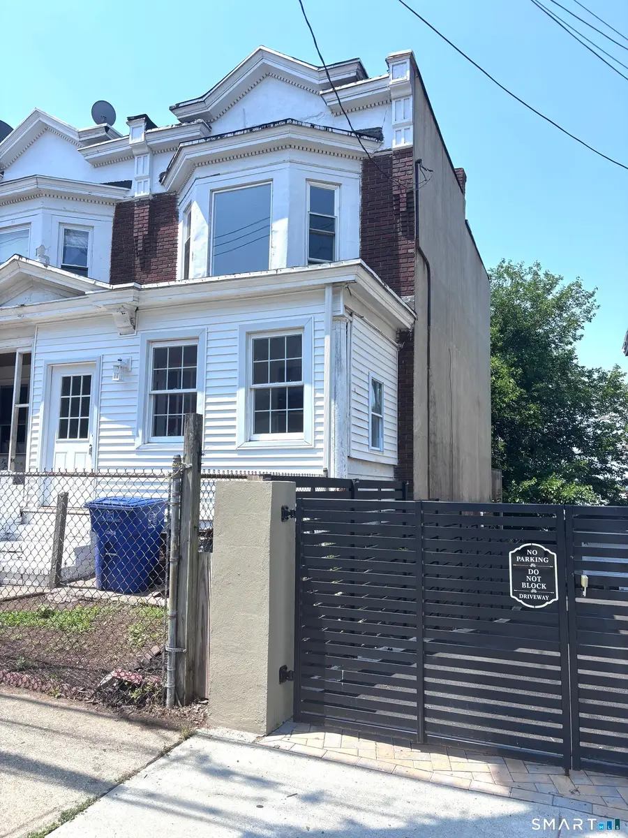 1789 Central Avenue, Bridgeport, CT 06610 - #2